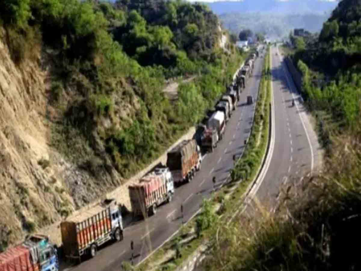 జమ్ము-శ్రీనగర్‌ జాతీయ రహదారి మూసివేత.. ఎందుకంటే?