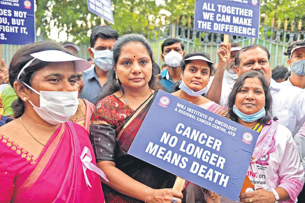 ప్రతి ఆడపిల్లకు క్యాన్సర్‌ పరీక్ష