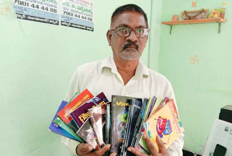 ఇందూరు కవి చిన్నయ్యకు ఉప రాష్ట్రపతి ప్రశంసలు