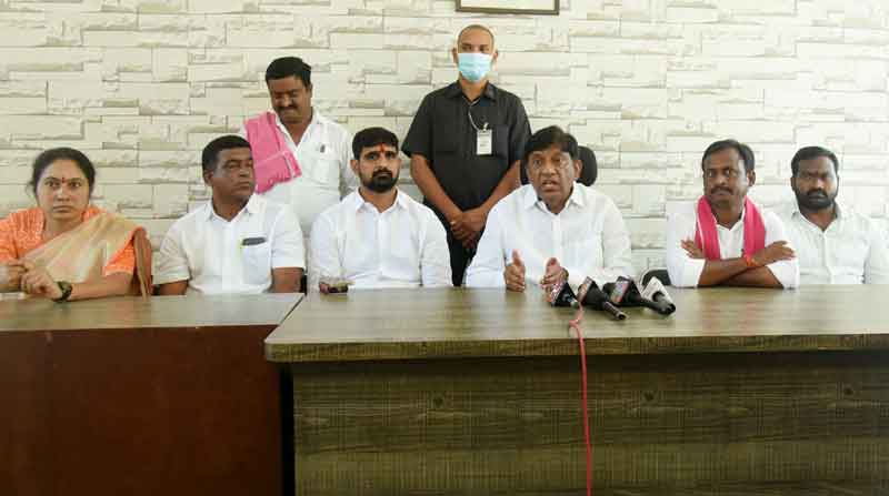 అభివృద్ధి వైపా.. అరాచకం వైపా..