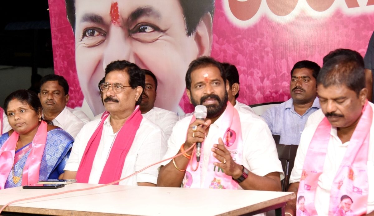 Huzurabad | పనులు చేసే టీఆర్ఎస్‌ వైపా.. ముచ్చట చెప్పే బీజేపీ వైపా..? : మంత్రి శ్రీనివాస గౌడ్‌