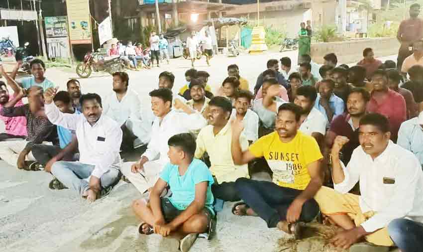 దళిత బిడ్డల వెన్నులో కుట్రల ఈటలు