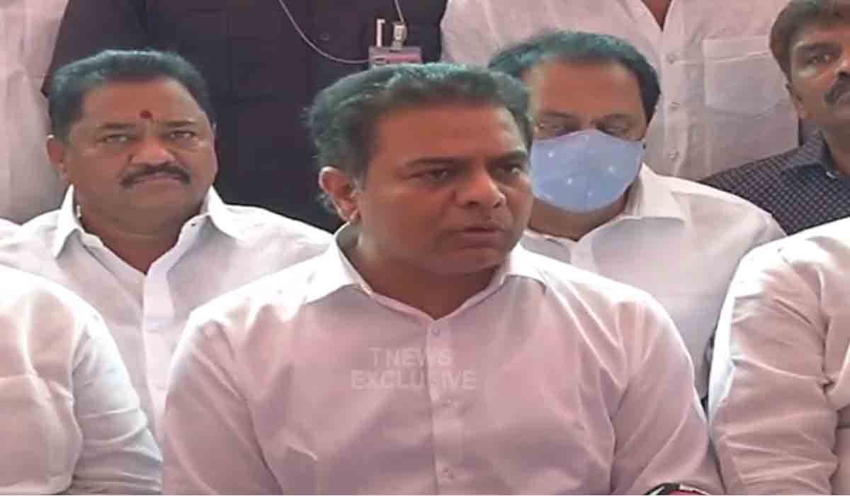 టీఆర్ఎస్ ప్లీన‌రీకి స‌ర్వం సిద్ధం : కేటీఆర్