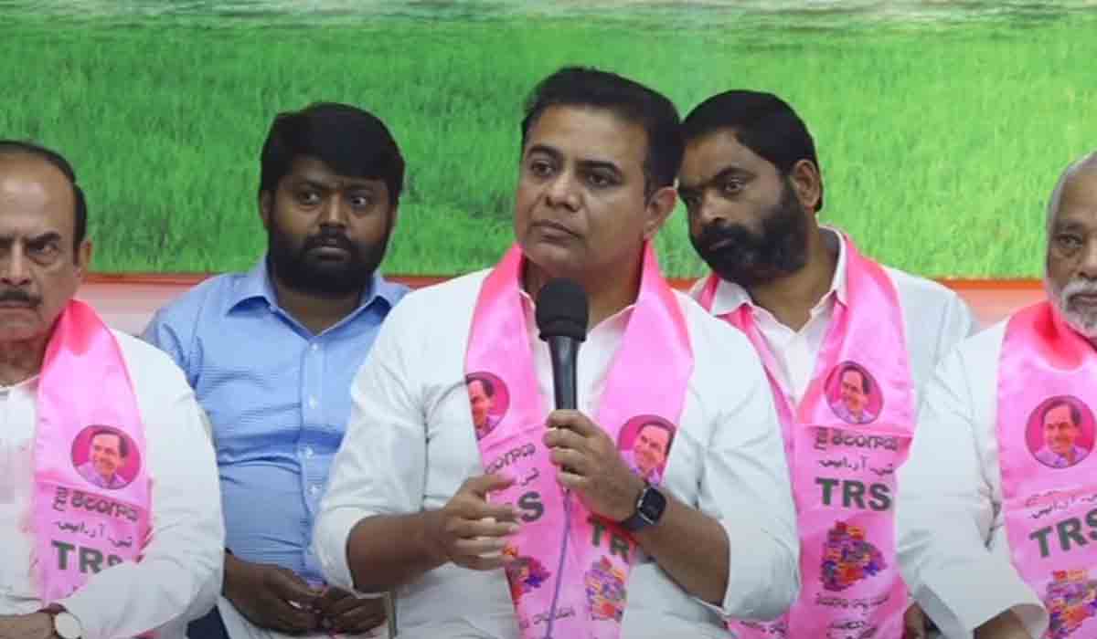 వ‌రంగ‌ల్‌లో న‌వంబ‌ర్ 15న తెలంగాణ విజ‌య గ‌ర్జ‌న : మంత్రి కేటీఆర్