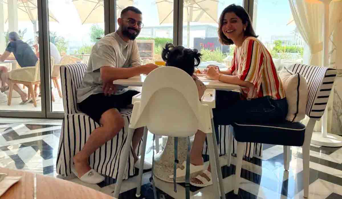 ముగిసిన క్వారంటైన్.. భార్య‌, కూతురితో క‌లిసి విరాట్ కోహ్లీ బ్రేక్‌ఫాస్ట్