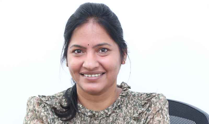 జీవితాల నుంచే కథలు రాసుకుంటా!