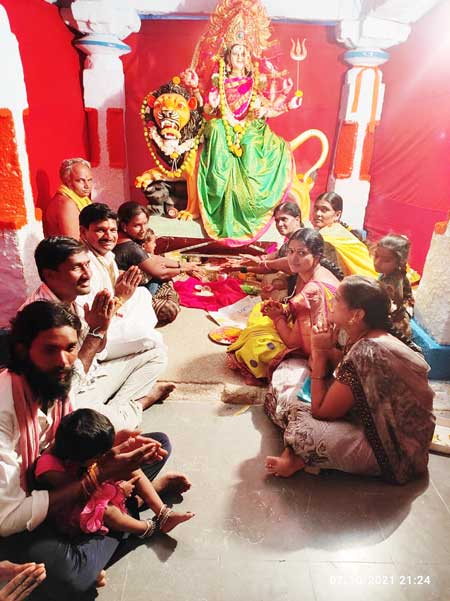 వివిధ రూపాల్లోఅమ్మవారి దర్శనం