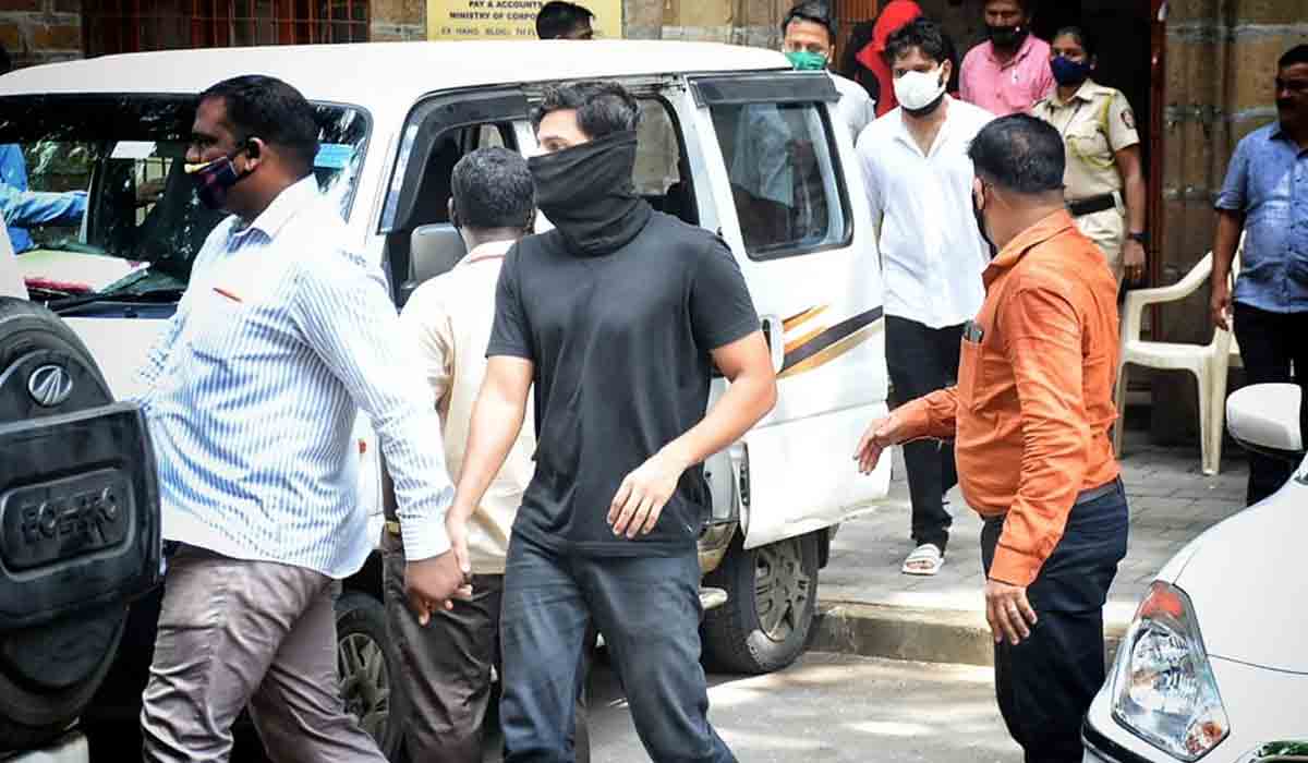 Cruise ship party case | ఎన్సీబీ క‌స్ట‌డీకి న‌లుగురు నిందితులు