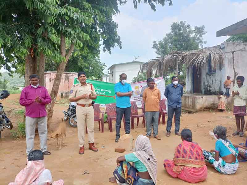 సైబర్‌నేరాలపై జాగ్రత్తలు తీసుకోవాలి