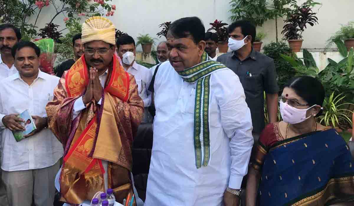 నీళ్ల నిరంజ‌నుడికి జ‌న్మ‌దిన శుభాకాంక్ష‌లు : స్పీక‌ర్ పోచారం