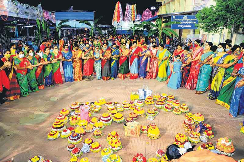 రామ రామ రామ ఉయ్యాలో..