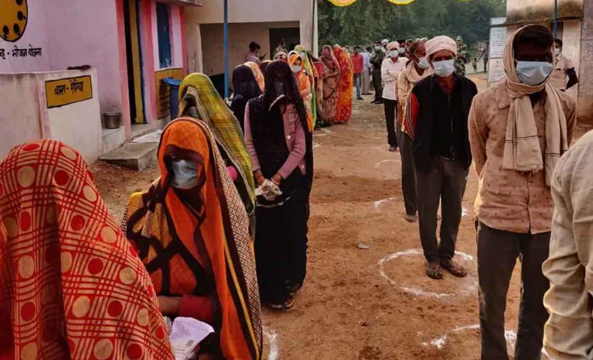 By polls | మూడు లోక్‌స‌భ‌.. 29 అసెంబ్లీ స్థానాల ఉప ఎన్నిక‌ల్లో భారీ పోలింగ్‌