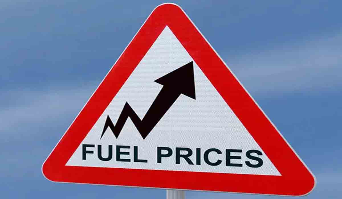 మళ్లీ పెట్రో వాత.. పెట్రోల్‌పై 37, డీజిల్‌పై 38 పైసలు వడ్డింపు