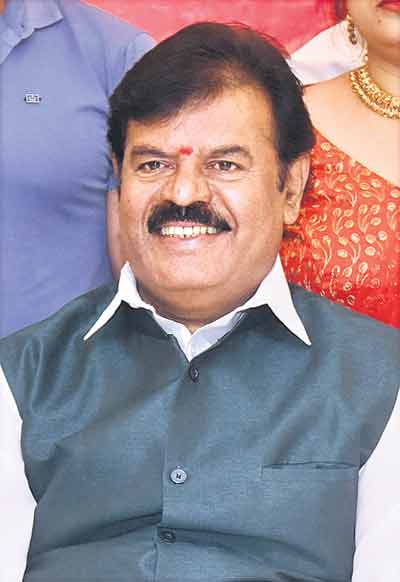 అవహేళనల్ని ఎదుర్కొన్నాం