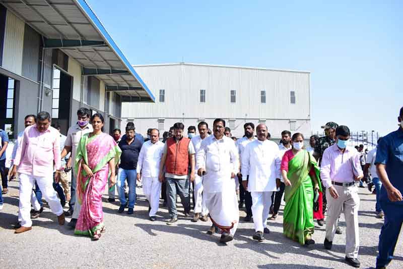 పండ్ల మార్కెట్‌లో..  అంతర్జాతీయ ప్రమాణాలు