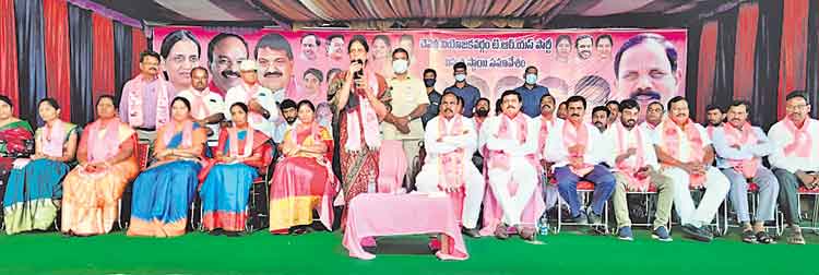 దేశం చూపు తెలంగాణ వైపు