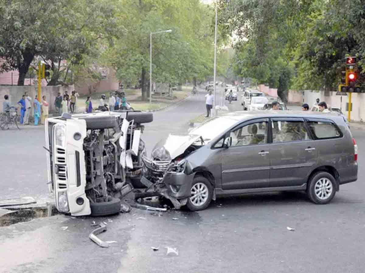 రోడ్డు ప్రమాద బాధితుల ప్రాణాలు కాపాడితే రూ.5000