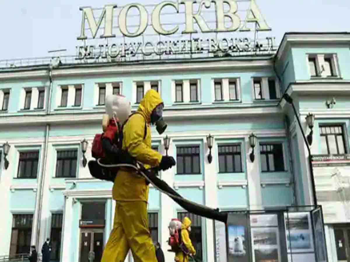 రష్యాలో కొత్తగా 40,096 కరోనా కేసులు.. 1,159 మరణాలు