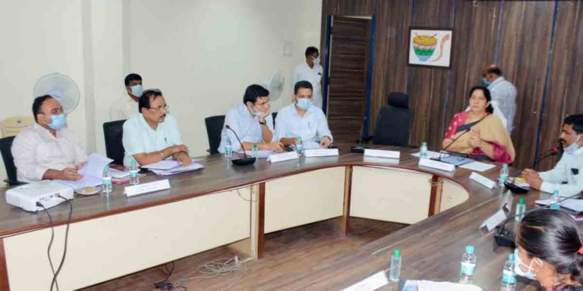 పోడు సమస్యలకు శాశ్వత పరిష్కారం : మంత్రి సత్యవతి