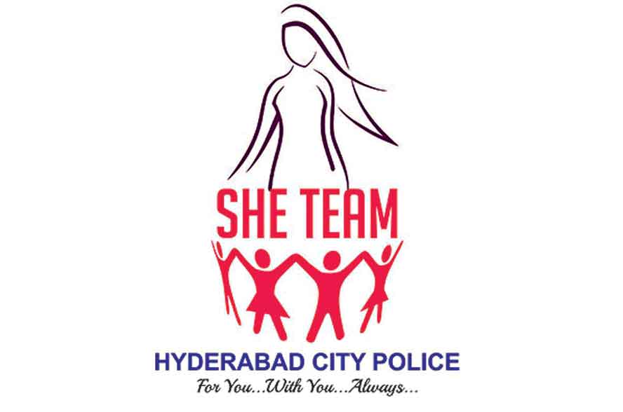 ఆమెకు ఆపదలో తోడుగా..