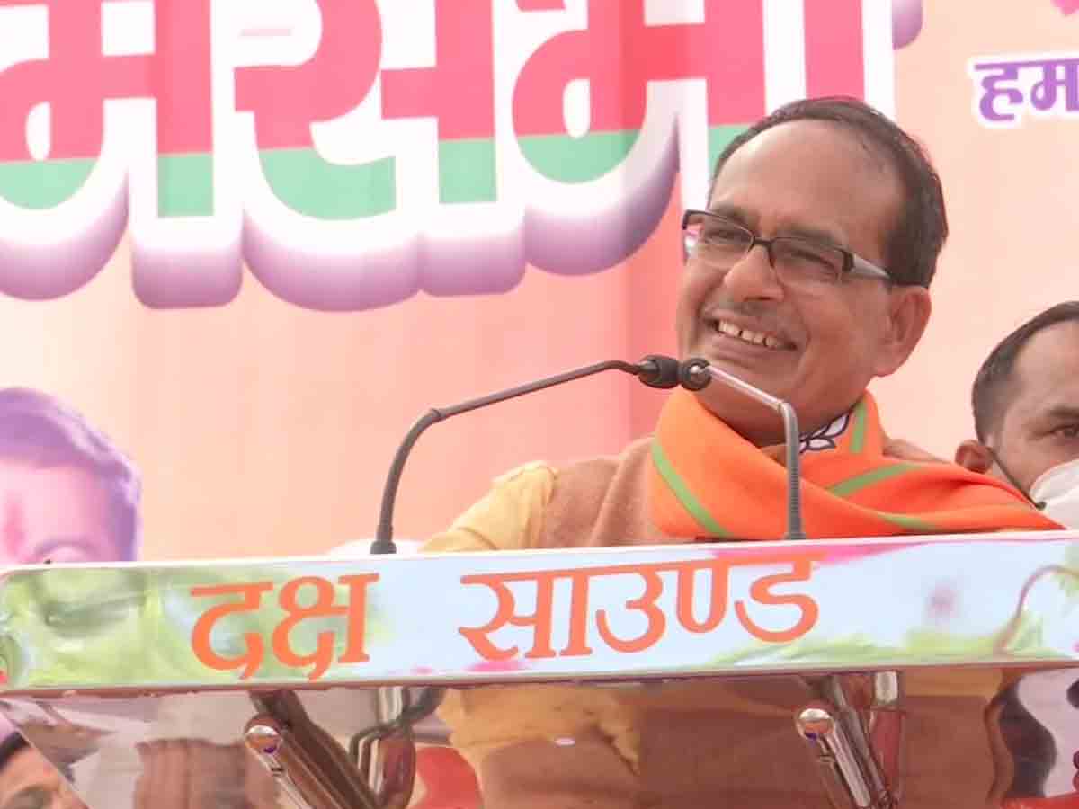 మోడీ డైరెక్టర్‌.. నేను యాక్టర్‌: మధ్యప్రదేశ్‌ సీఎం చౌహాన్‌