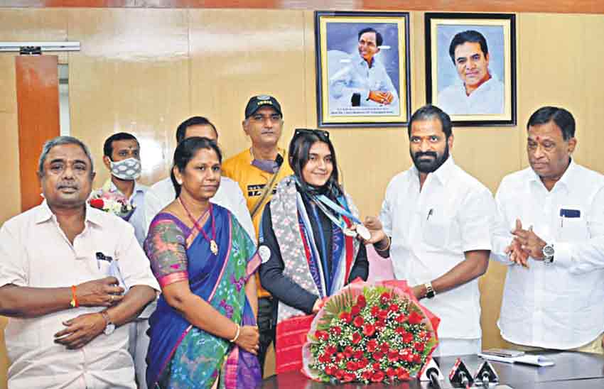 శభాష్‌ ఇషా సింగ్‌