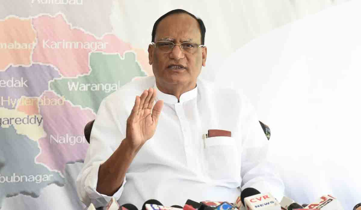 చడ్డీ గ్యాంగ్‌ల‌ తరహాలో సంజయ్, రేవంత్.. గుత్తా సుఖేంద‌ర్ రెడ్డి చుర‌క‌లు