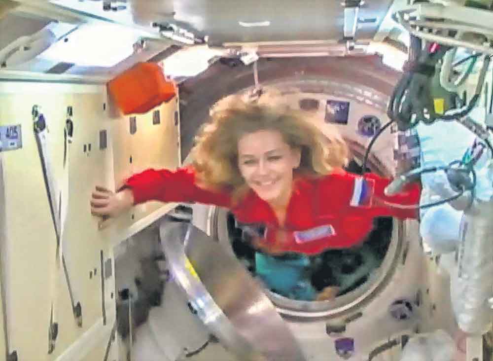 రోదసిలో సినిమా షూటింగ్‌