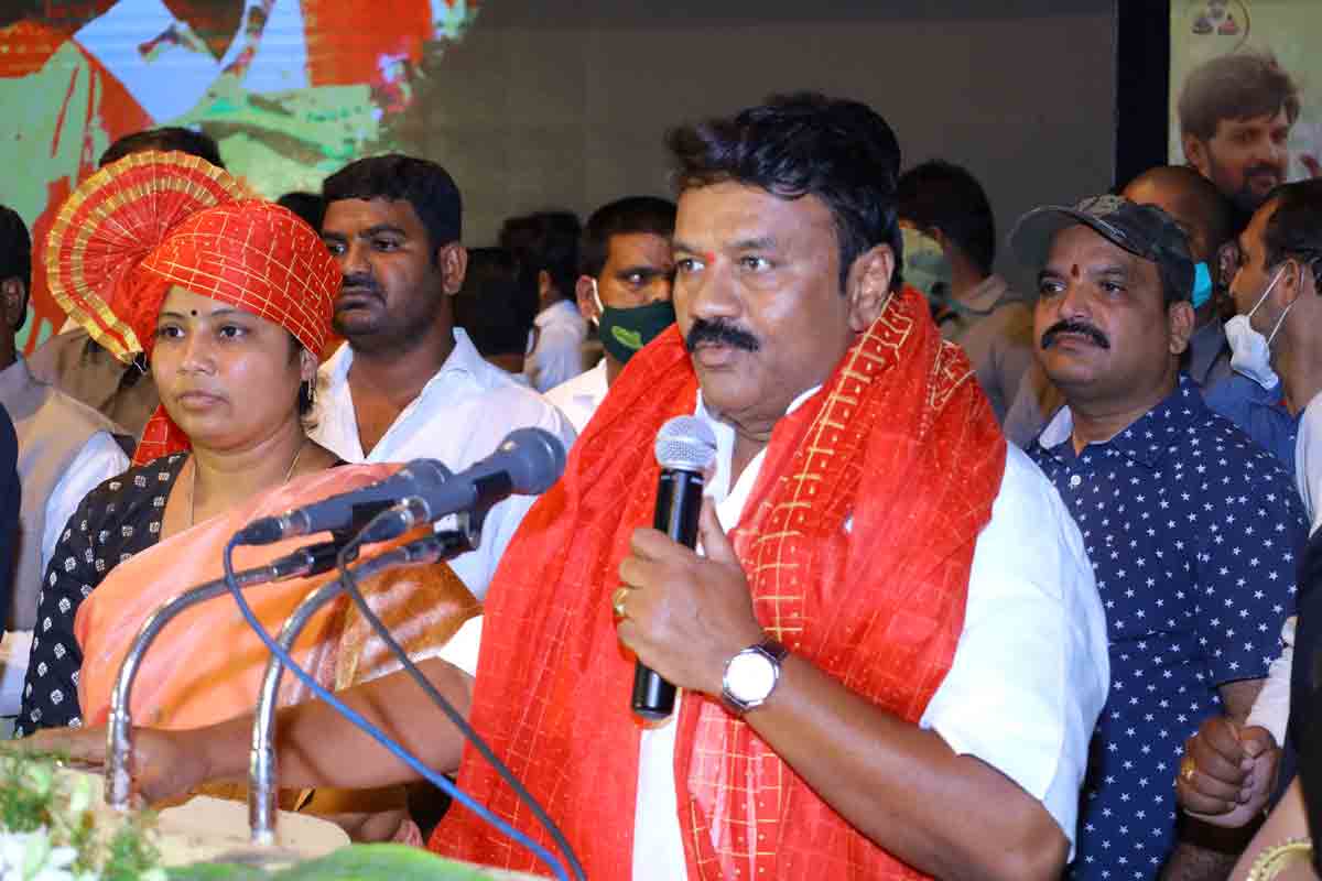 ‘సేవాదాస్’ శతదినోత్సవం జరుపుకోవాలి