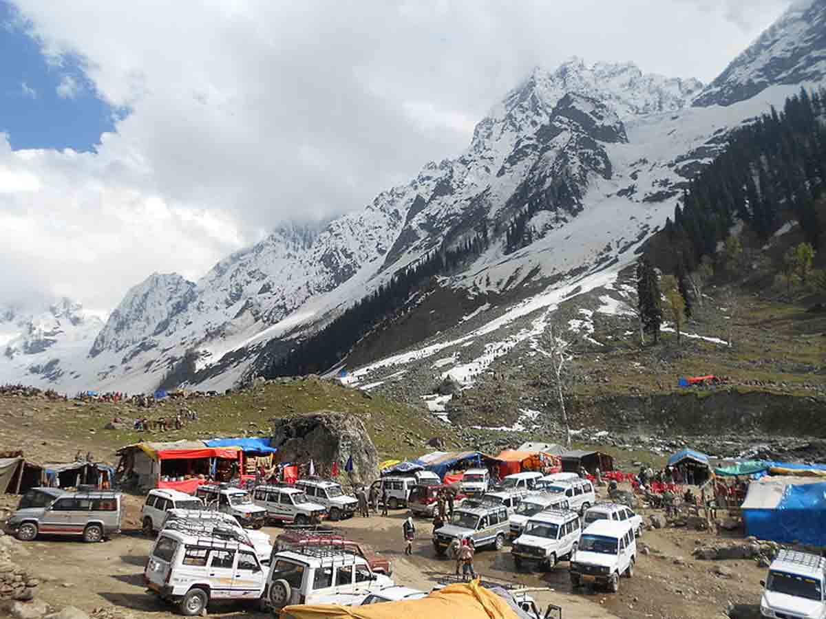 వేగంగా కరుగుతున్న.. తాజివాస్‌ హిమానీనదం