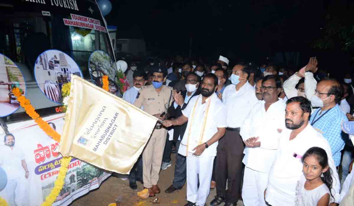 Telangana Tourism | సీఎం ఆదేశాల మేరకు మహబూబ్‌ నగర్‌లో ఏసీ టూరిస్టు బస్సులు ప్రారంభం
