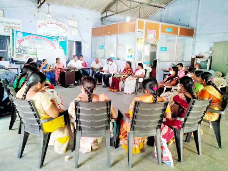 వ్యవసాయ ఉపకరణాల అద్దెతో రూ. 5.15 లక్షల ఆదాయం