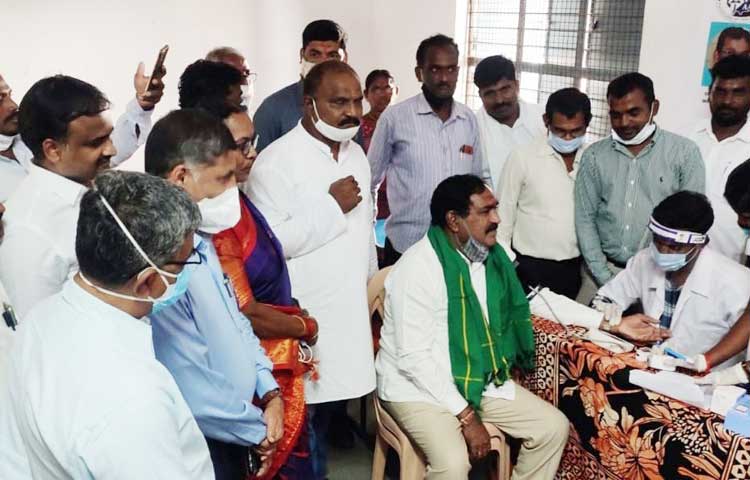 సీఎం కేసీఆర్‌ పాలనలోనే కళలకు పూర్వ వైభవం