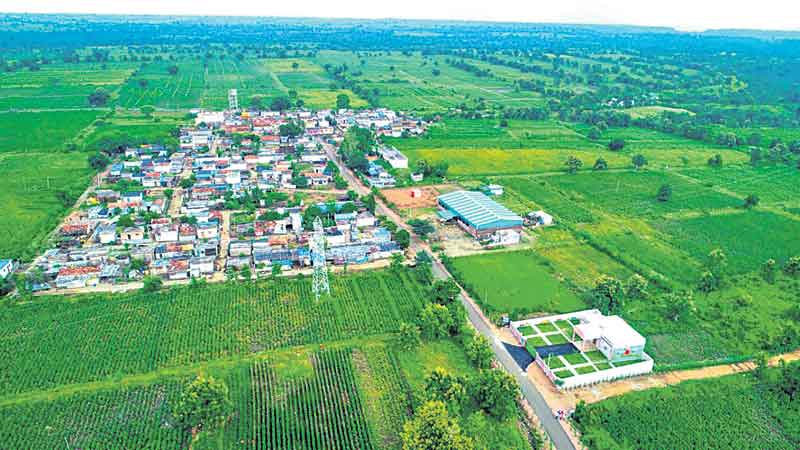 పల్లెకు పోయి జీవం పోసి…