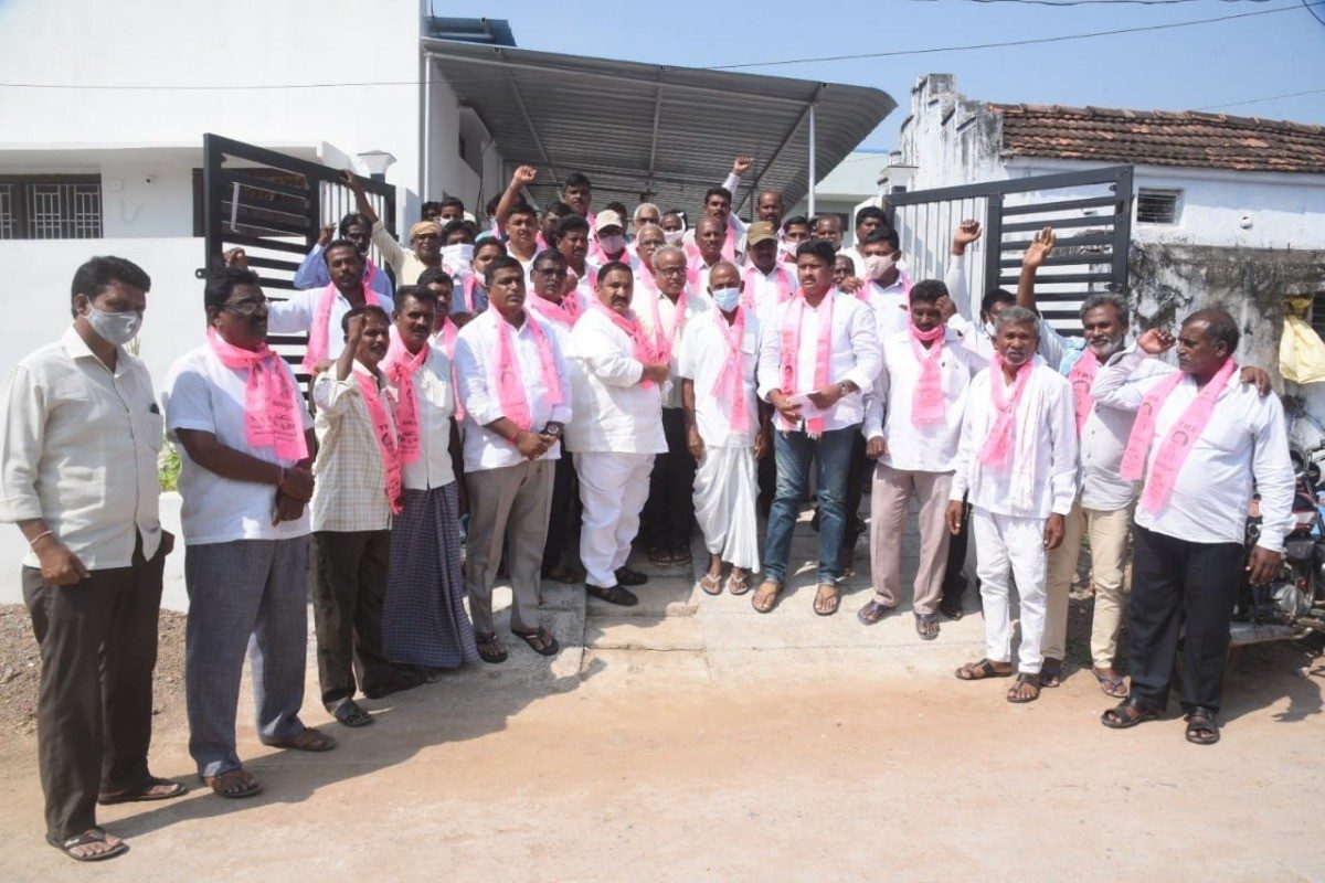 Huzurabad | కాంగ్రెస్‌, బీజేపీల‌నుంచి టీఆర్ఎస్‌లో చేరిన యువ‌కులు