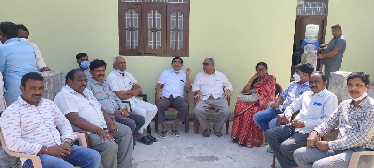 Huzurabad | రాష్ట్రాల‌ను అస్థిర ప‌ర‌చ‌డం త‌ప్ప అభివృద్ధి ప‌ట్ట‌ని బీజేపీ : తె.వి.స స‌ల‌హ‌దారులు  ప్రొఫెస‌ర్ పాపిరెడ్డి