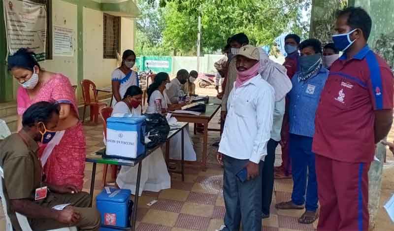 టీకా.. చైతన్యం