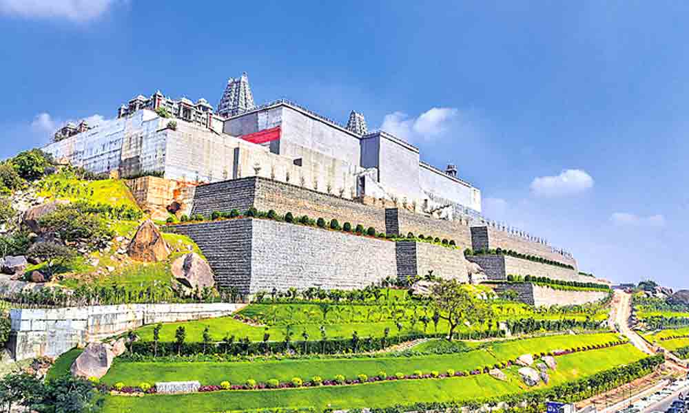 యాదాద్రి ఆలయంపై లేటెస్ట్‌ అప్‌డేట్‌.. మంత్రి కేటీఆర్‌ ఆసక్తికర ట్వీట్‌