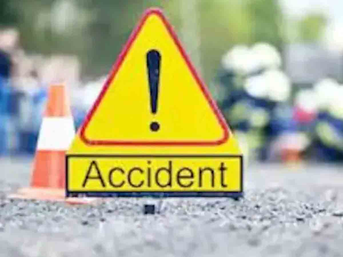 Road accident | రెండు కార్లు ఢీ..ముగ్గురికి తీవ్రగాయాలు
