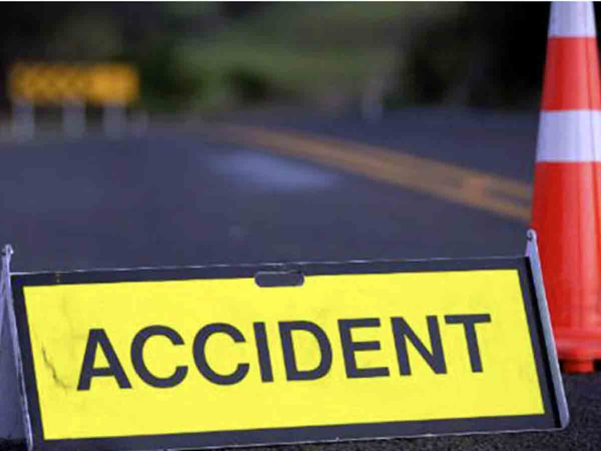 Crime : రైలుఢీకొని గుర్తు తెలియని మహిళ మృతి