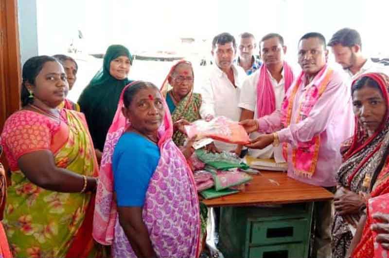 పేదలకు అండగా టీఆర్‌ఎస్‌ ప్రభుత్వం