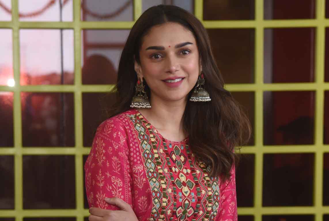 Aditi Rao Hyderi | ప్రేమకథలంటే చాలా ఇష్టం