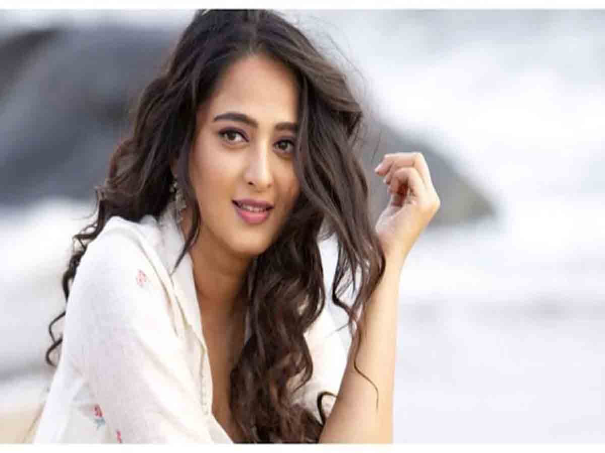 Anushka: మునుప‌టి రూపం కోసం తీవ్రంగా శ్ర‌మిస్తున్న అనుష్క‌