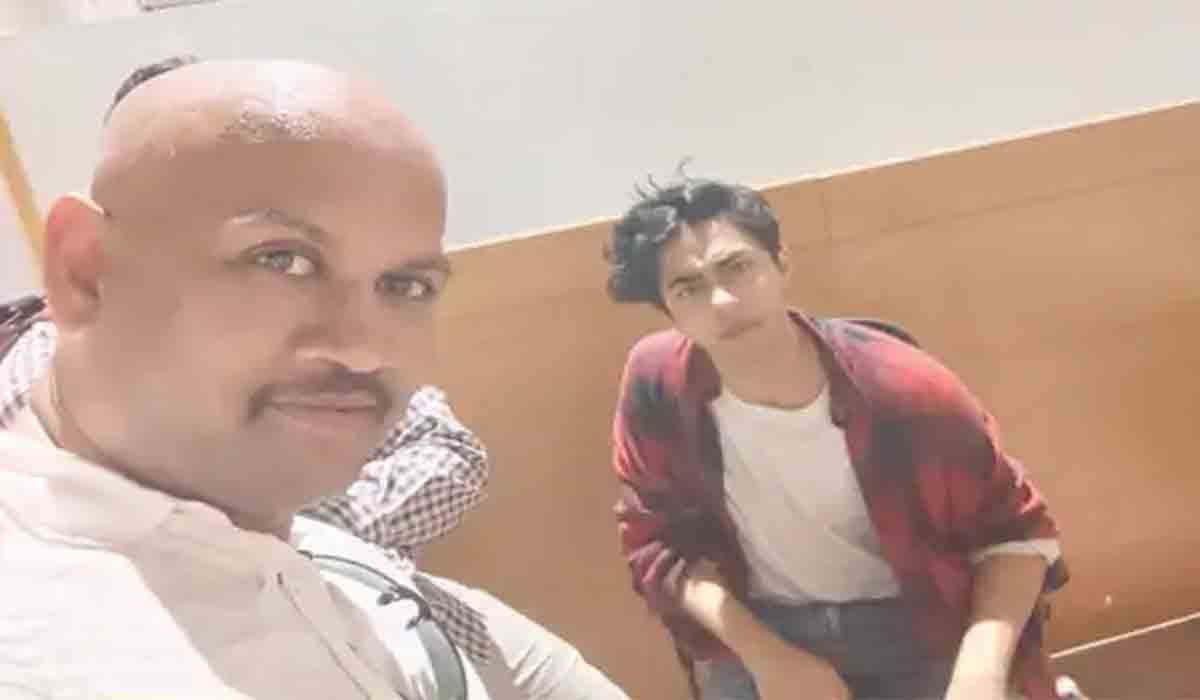 Rave Party | సంచ‌ల‌నం.. రేవ్ పార్టీలో షారుక్‌ఖాన్ త‌న‌యుడు.. ప్ర‌శ్నిస్తున్న ఎన్సీబీ