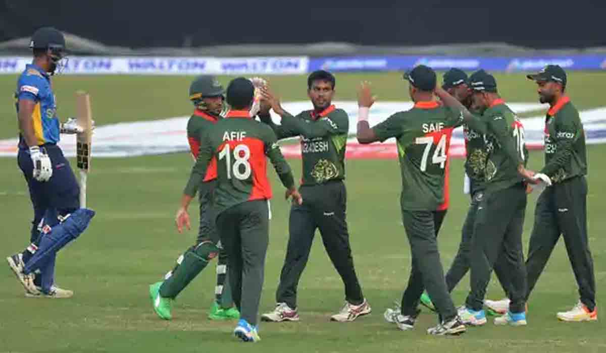 Ban vs SL | పది ఓవర్లకు లంక స్కోర్ ఎంతంటే