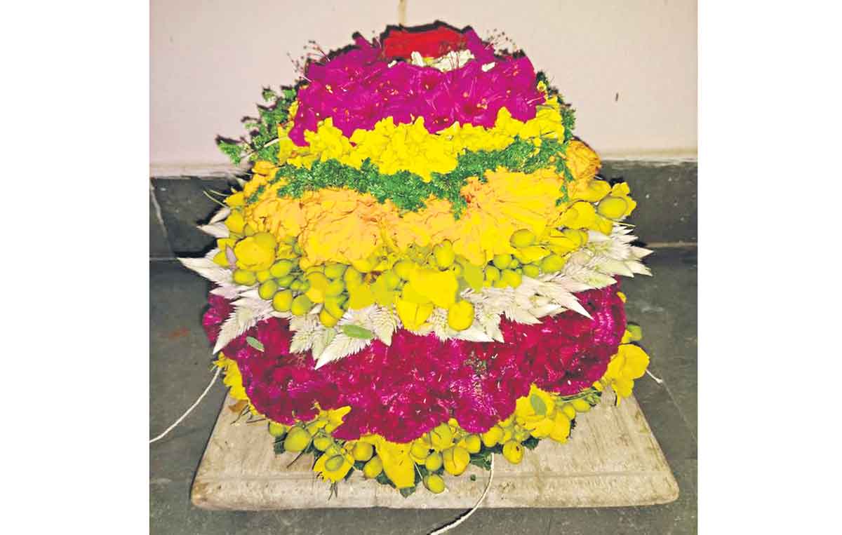 Bathukamma Naivedyam : నాన బియ్యం బతుకమ్మ