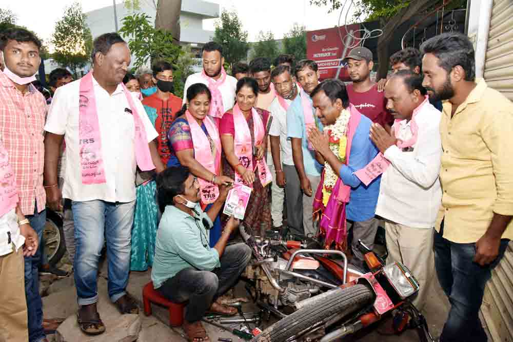 గెల్లు గెలుపు ముందే ఖరారు