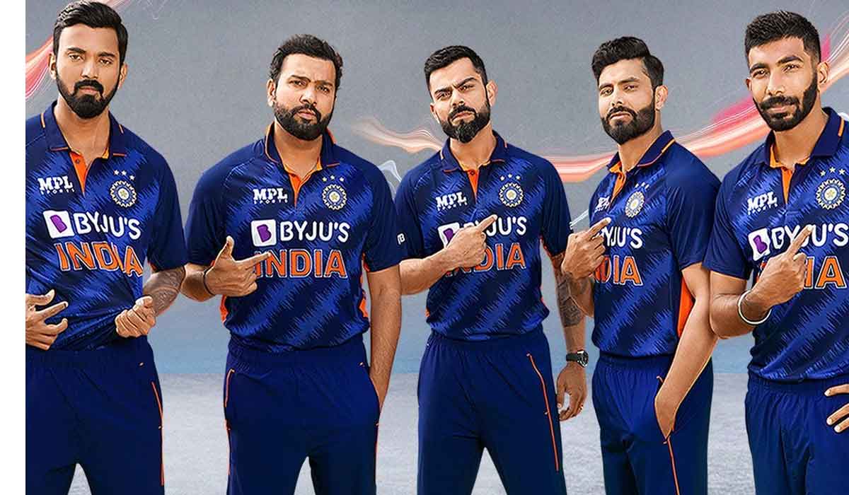 కోహ్లీ సేన కొత్త జెర్సీ ఇదే..