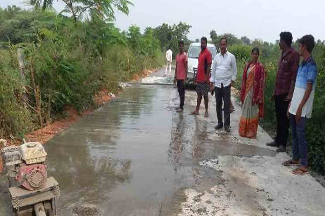 Bhootpur | సీసీరోడ్ల నాణ్యతను పరిశీలించిన మున్సిపల్ చైర్మన్ సత్తూర్ బస్వరాజ్‌గౌడ్..