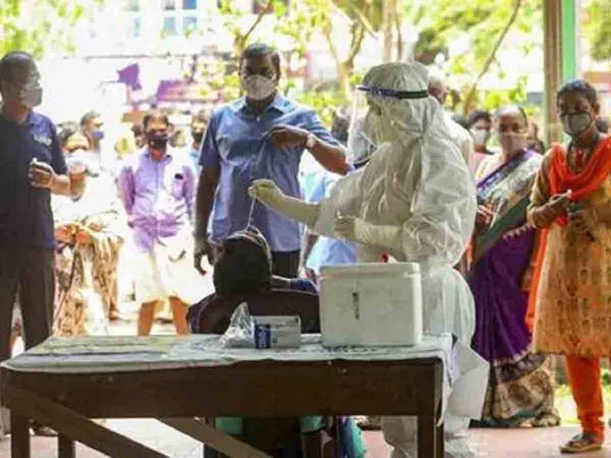 క‌రోనా వైర‌స్ కేసుల త‌గ్గుద‌ల‌తో కొవిడ్ క‌ర్ఫ్యూ ఎత్తివేత!